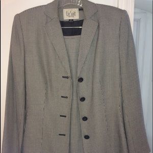 Suit jacket and skirt size 4